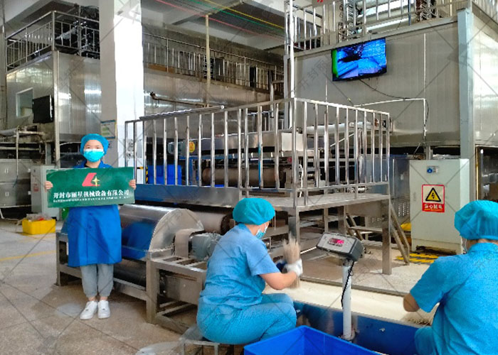 粉條機(jī)生產(chǎn)粉條時(shí)，如何保證粉條口感勁道？
