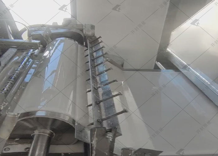 麗星 1.5 噸級(jí)方便粉絲機(jī)生產(chǎn)線落戶日喀則，試機(jī)培訓(xùn)進(jìn)行中