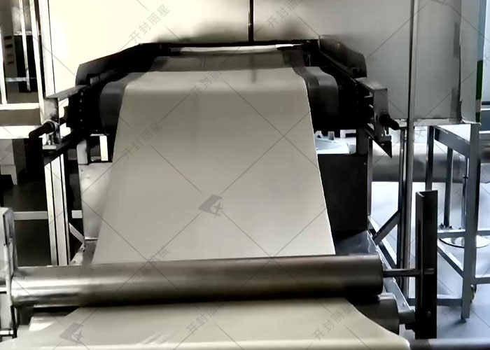 麗星自動(dòng)化粉條生產(chǎn)線在安徽試機(jī)運(yùn)行中